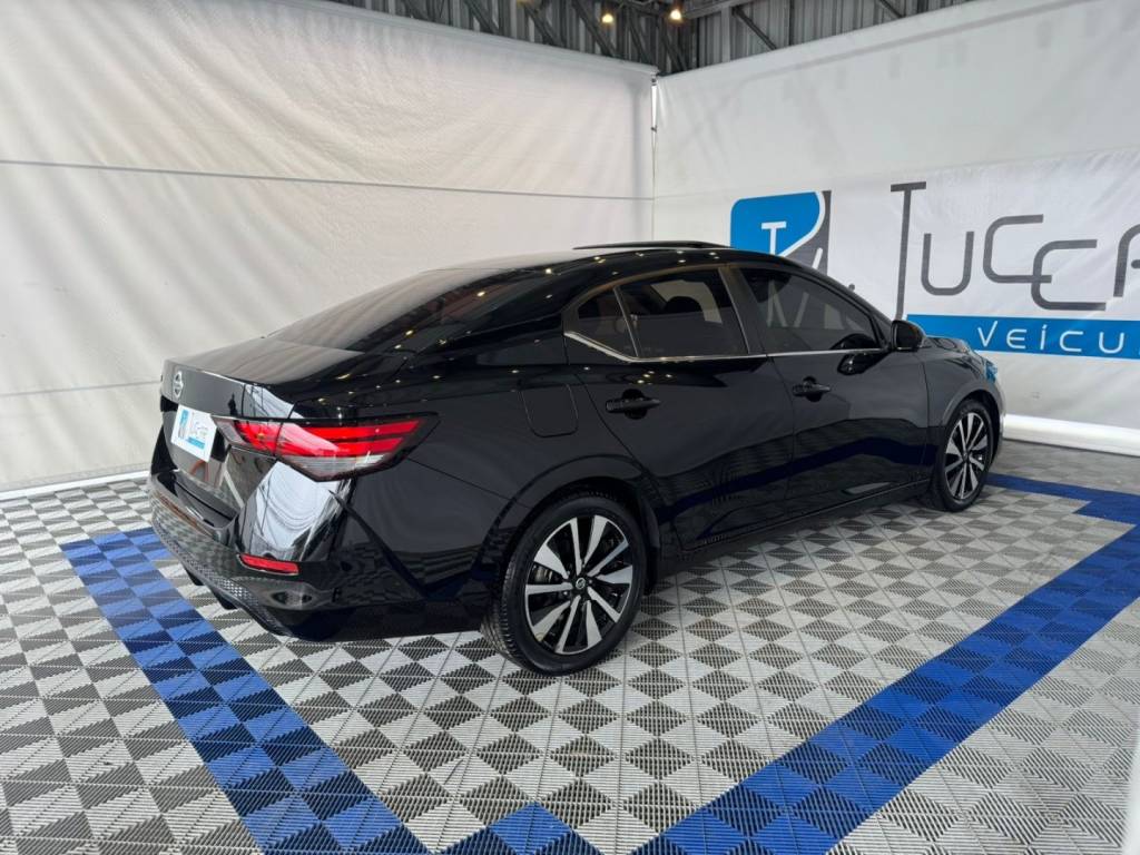 Nissan Sentra 2.0 16v gasolina exclusive xtronic    2024