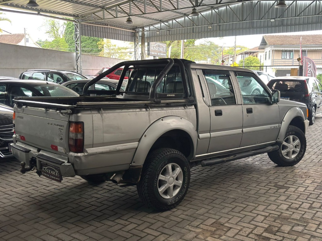 Mitsubishi L200 2.5 gls turbo diesel 4x4    2002