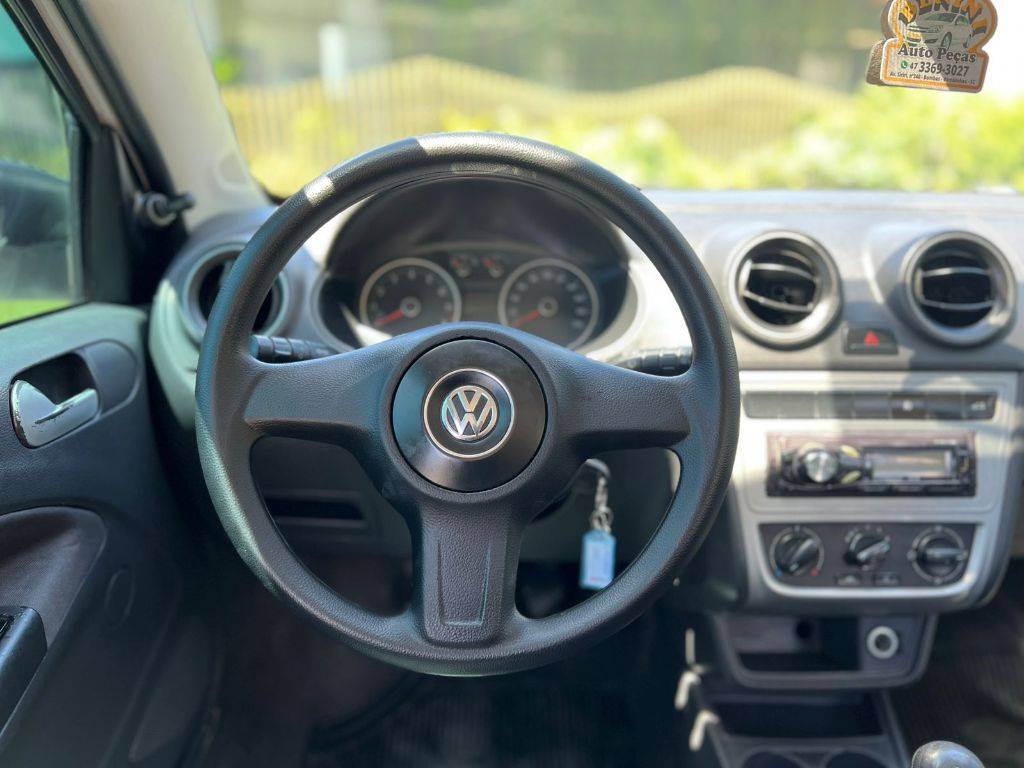 Volkswagen Gol (novo) 1.0 mi total flex 8v 4p    2014