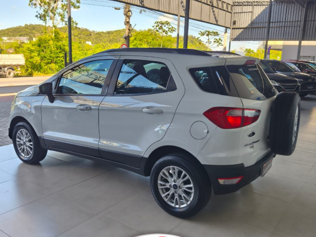 Ford EcoSport Se 1.6 manual    2017