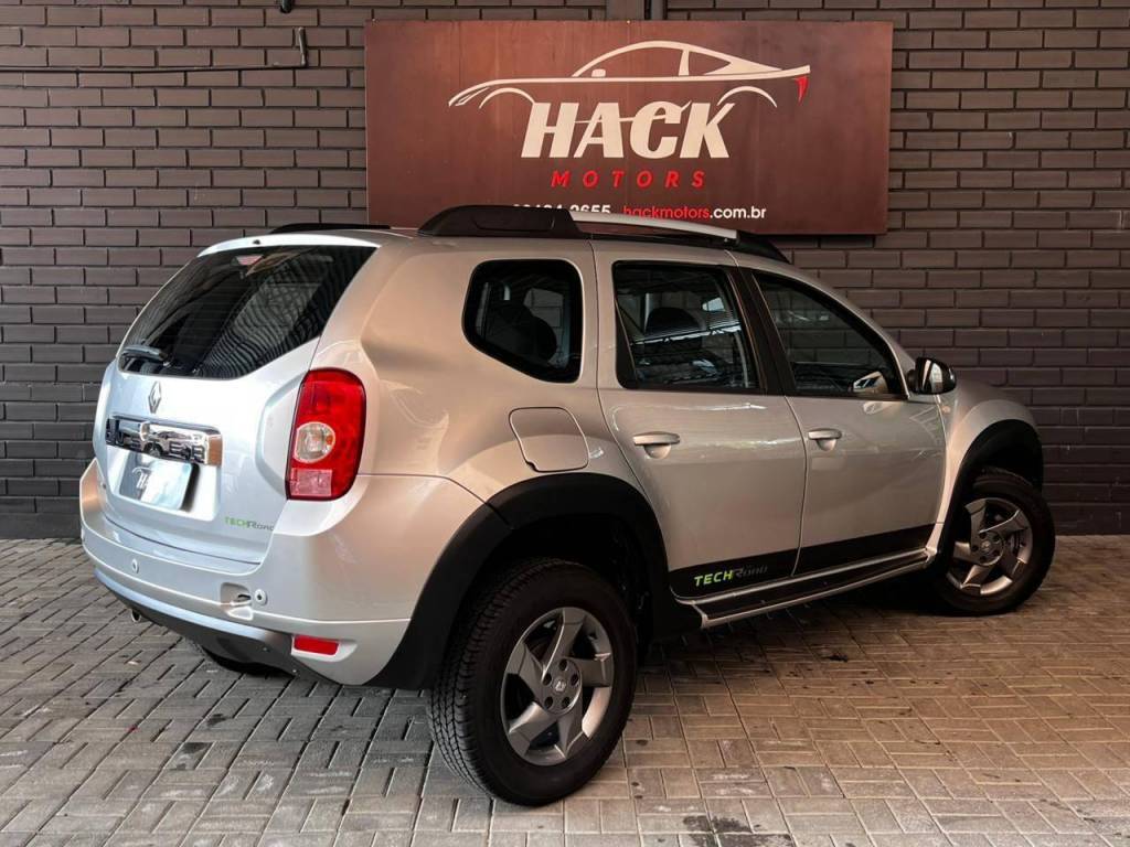Renault Duster Techroad 2.0 hi-flex 16v aut.    2014