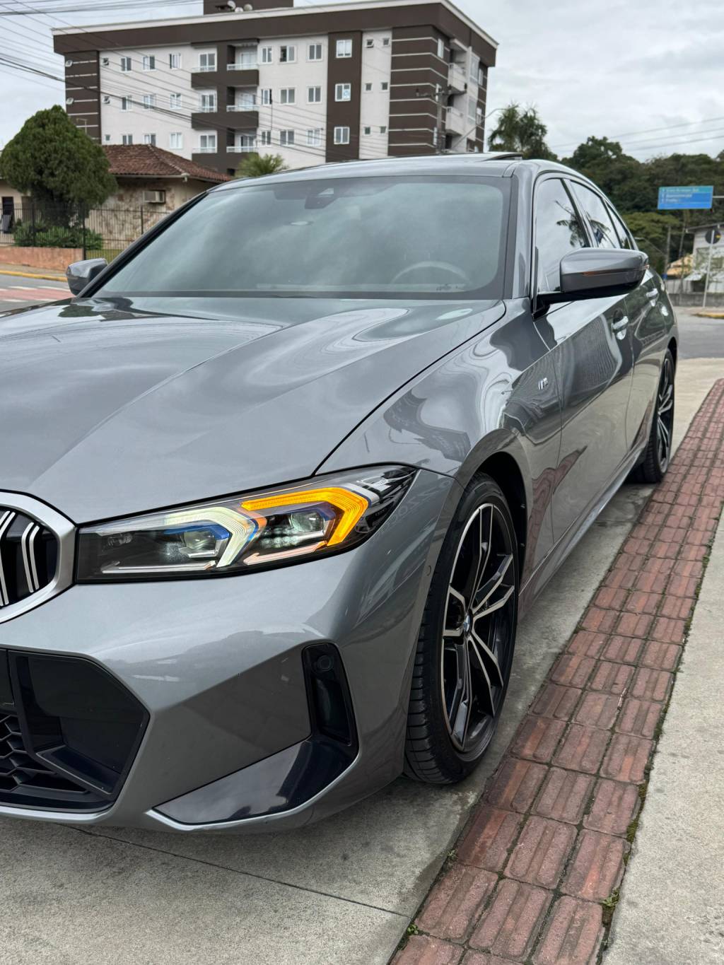 BMW 220i 2.0 16v    2023