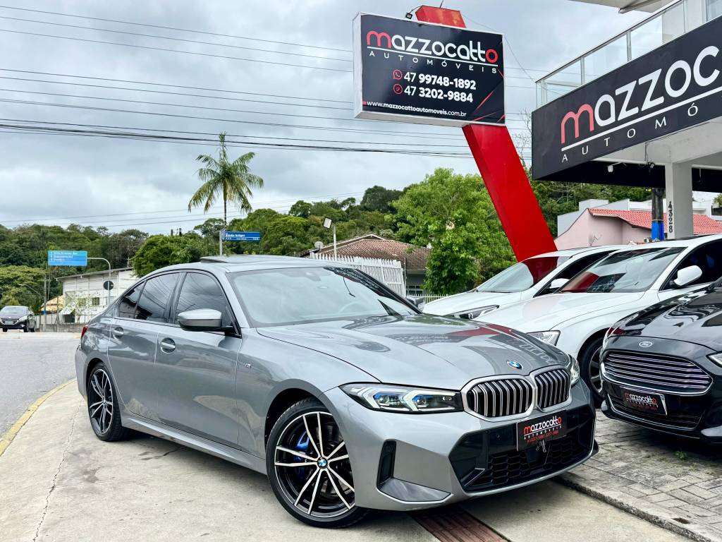BMW 220i 2.0 16v    2023