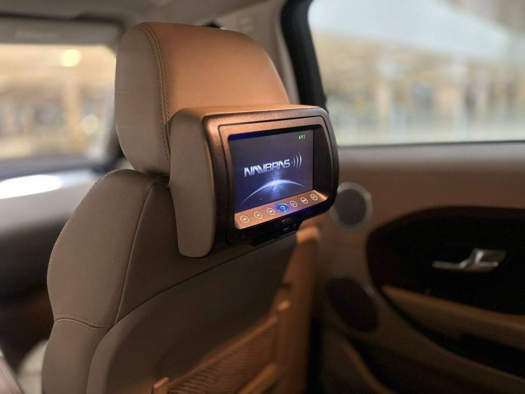 Land Rover Range Rover Evoque Pure  2.0 aut.    2012