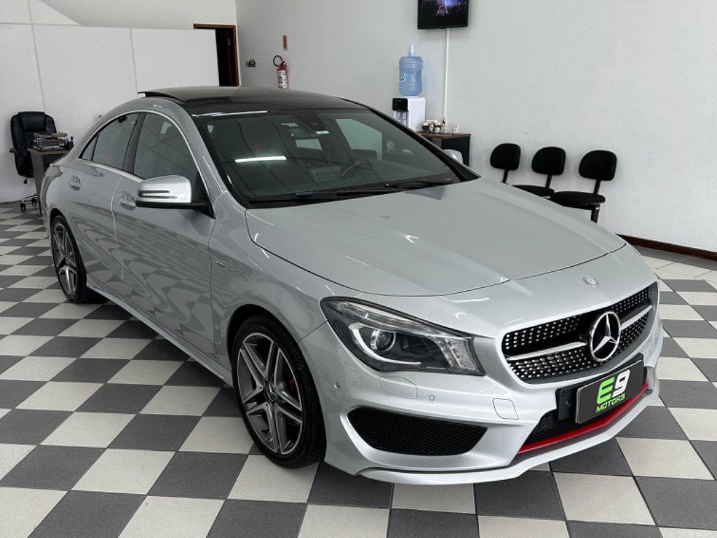 Mercedes Benz CLA 200 CLA-250 Sport 4Matic *DIFERENCIADA!*    2015