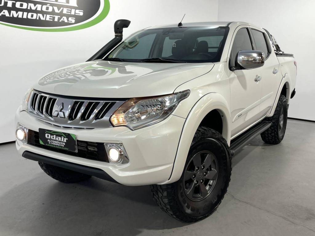 Mitsubishi L200 Sport HPE 2.4 CD Diesel Aut.    2018