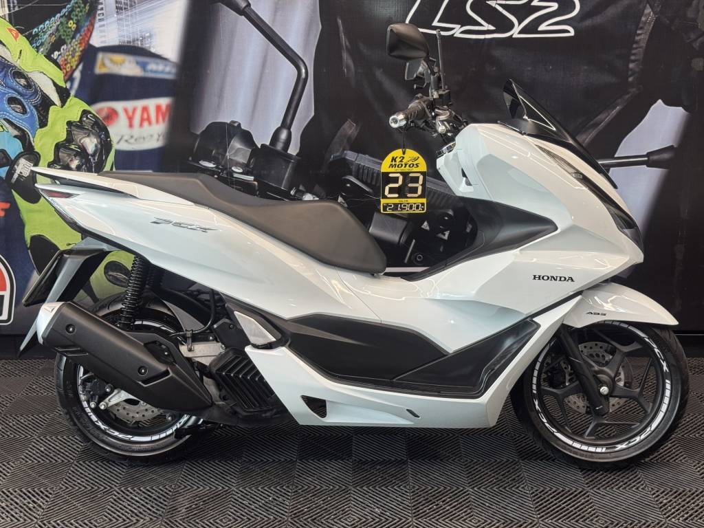 Honda PCX 160    2023
