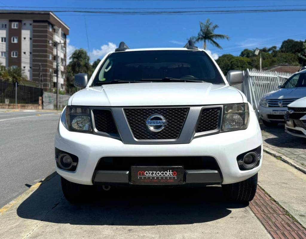 Nissan Frontier 2.5 16v    2016