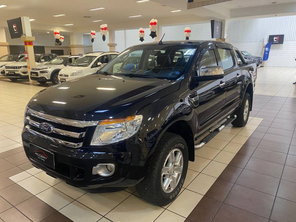 Ford Ranger 2.5 xlt 4x2 cd flex 8v    2015
