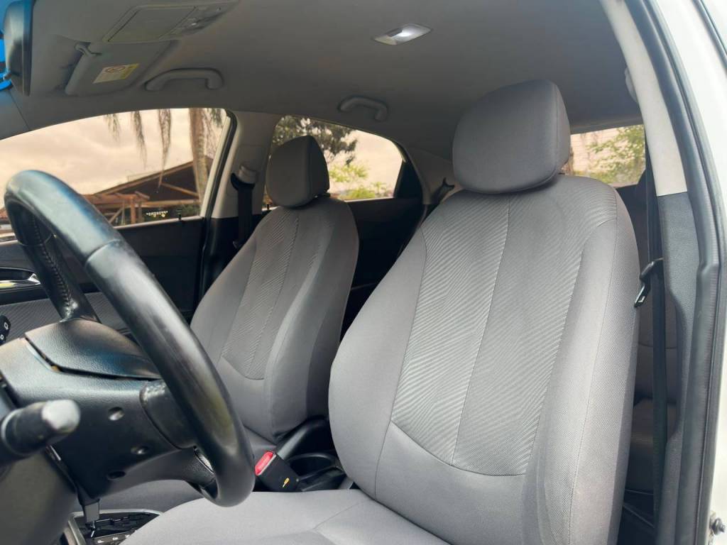 Hyundai HB20S 1.6 prem    2015