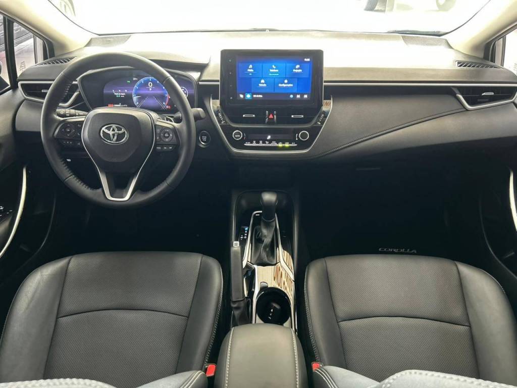 Toyota Corolla Xei 2.0 flex 16v aut.    2024