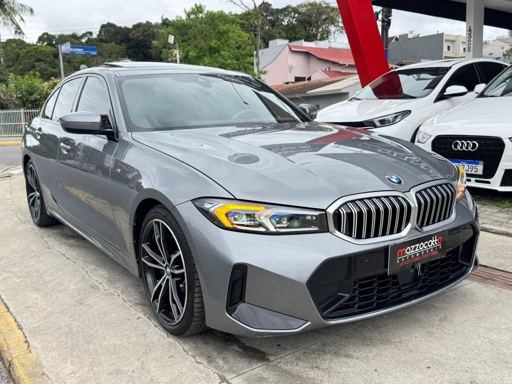 BMW 220i 2.0 16v    2023