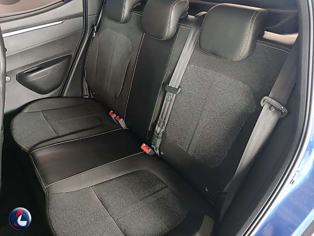 Renault Kwid Outsider flex 1.0    2023