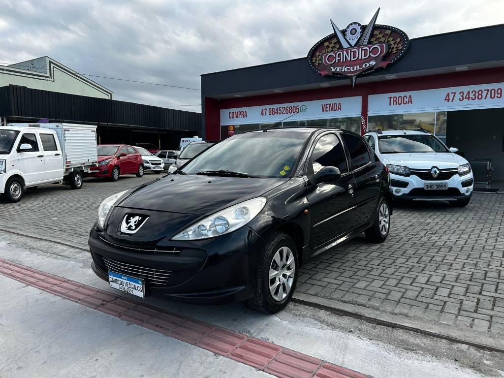 Peugeot 207 1.0 16V    2012