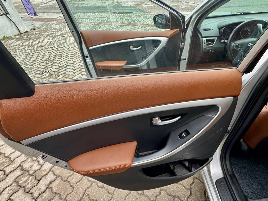 Hyundai I30 1.8 16v    2016