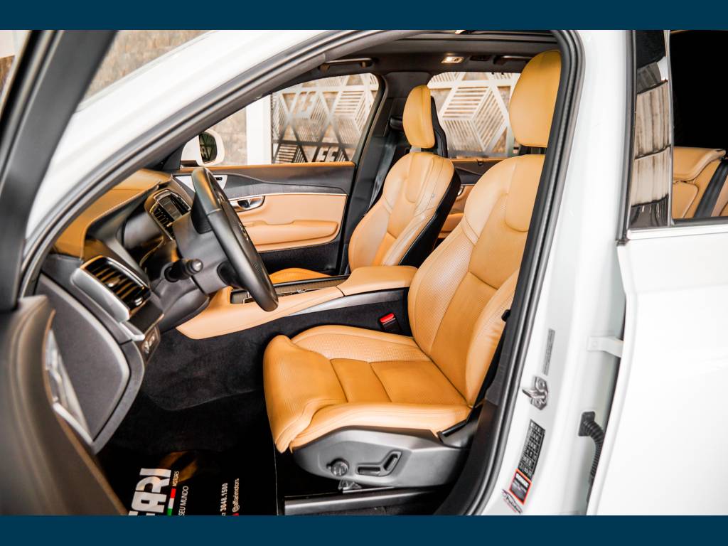 Volvo XC90 2.0 12v    2022