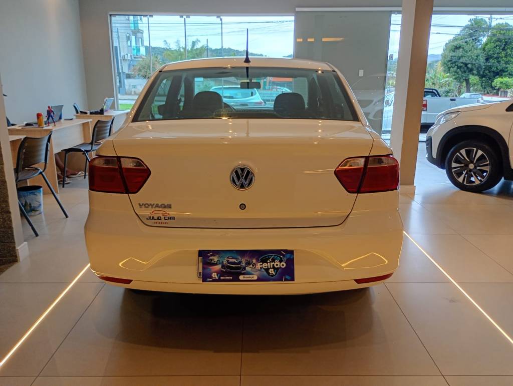 Volkswagen Voyage 1.0 12v    2023