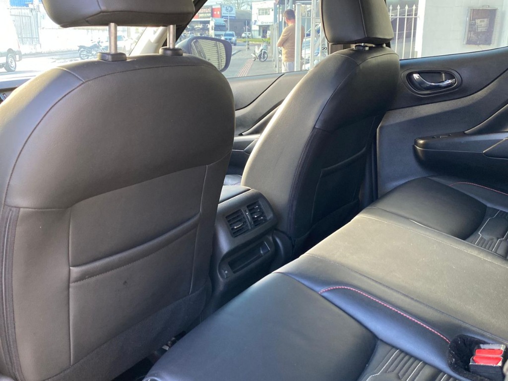 Nissan Frontier Prox4    2023
