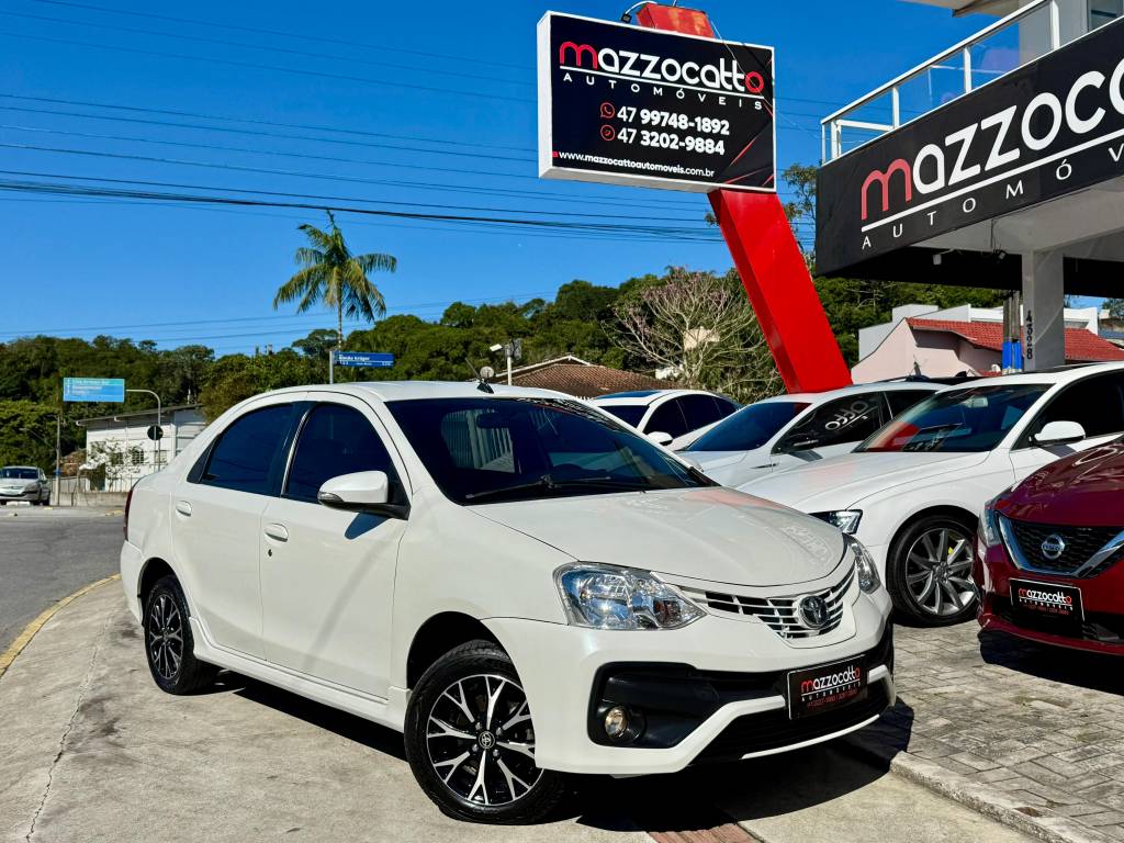 Toyota Etios 1.5 16V    2017