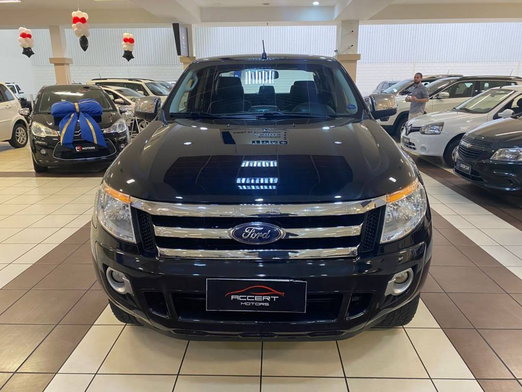 Ford Ranger 2.5 xlt 4x2 cd flex 8v    2015
