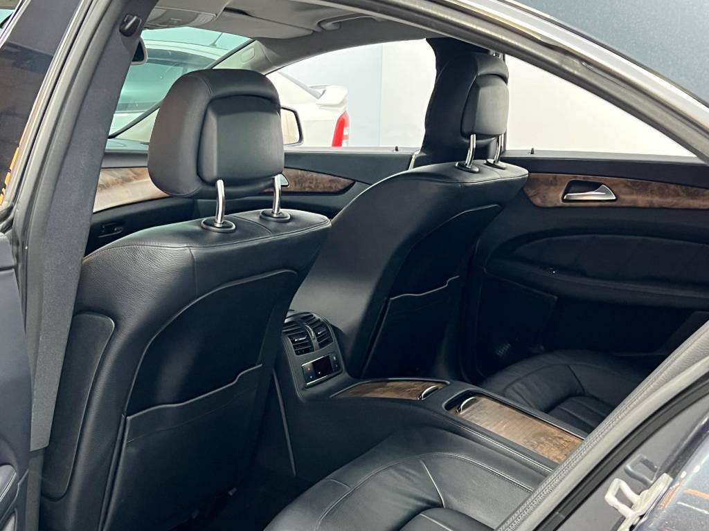 Mercedes Benz CLS 350 Cgi 3.5 306cv aut.    2012