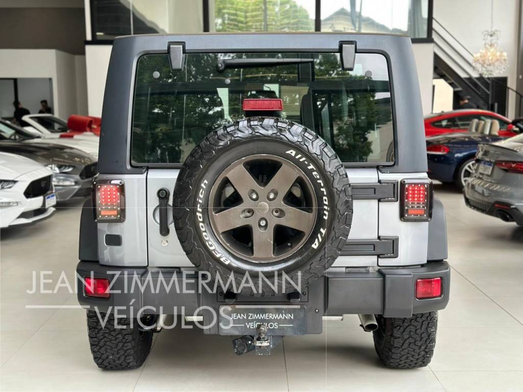 Jeep Wrangler Unlimited sport 3.6 v6 284cv 4p    2015