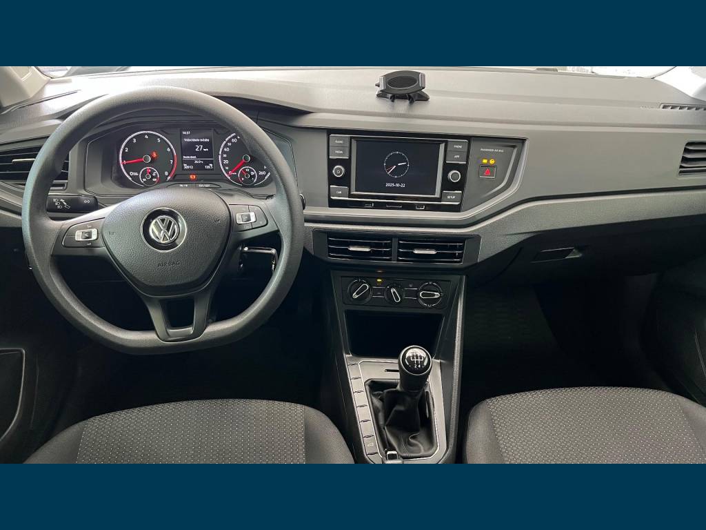Volkswagen Polo 1.0 flex 12v 5p    2021