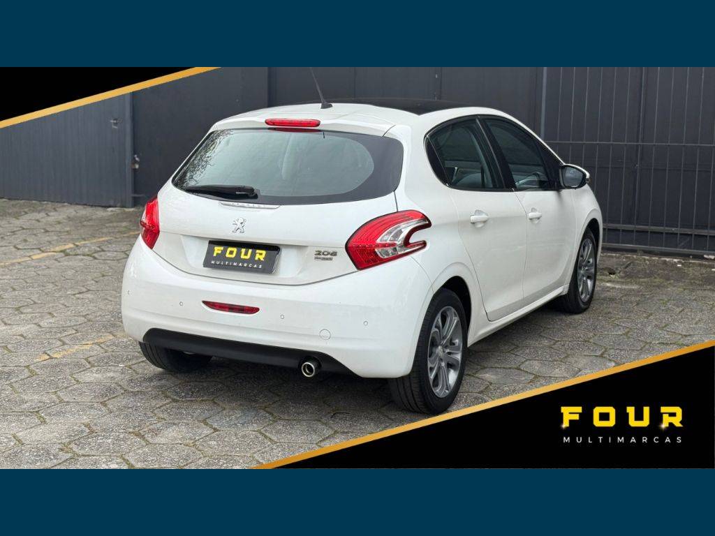 Peugeot 208 Griffe 1.6 flex 16v 5p aut.    2015