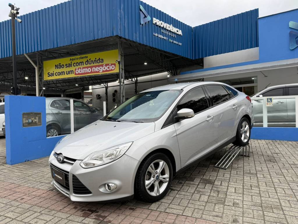 Ford Focus 1.6 16V    2014