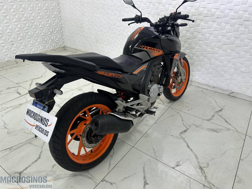 Honda CB 250 Twister /cbf  a s    2021