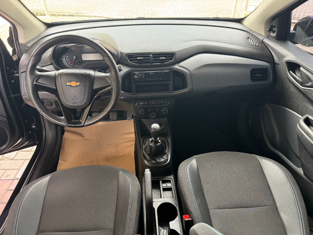 Chevrolet Onix 1.0 joy black    2021