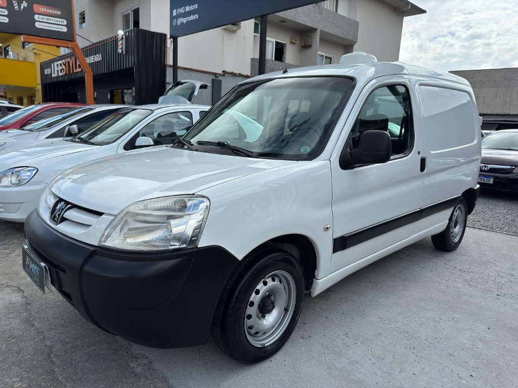 Peugeot Partner Furgão 1.6 Flex 3p    2017