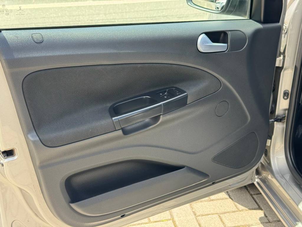 Volkswagen Voyage 1.6 trendline t.flex    2018
