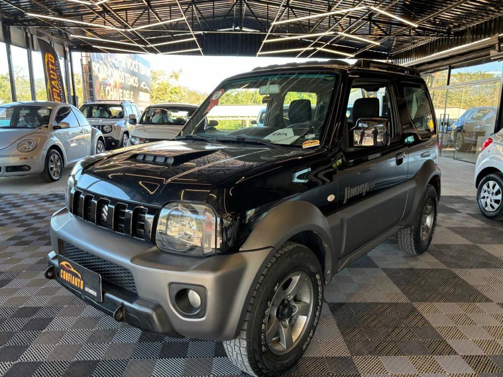 Suzuki Jimny     2013