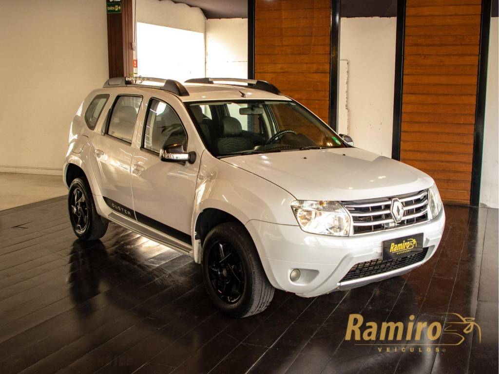 Renault Duster 20 D 4X2A    2013