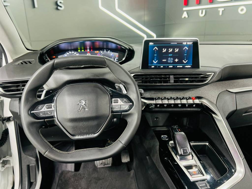 Peugeot 3008 1.6 16v    2020