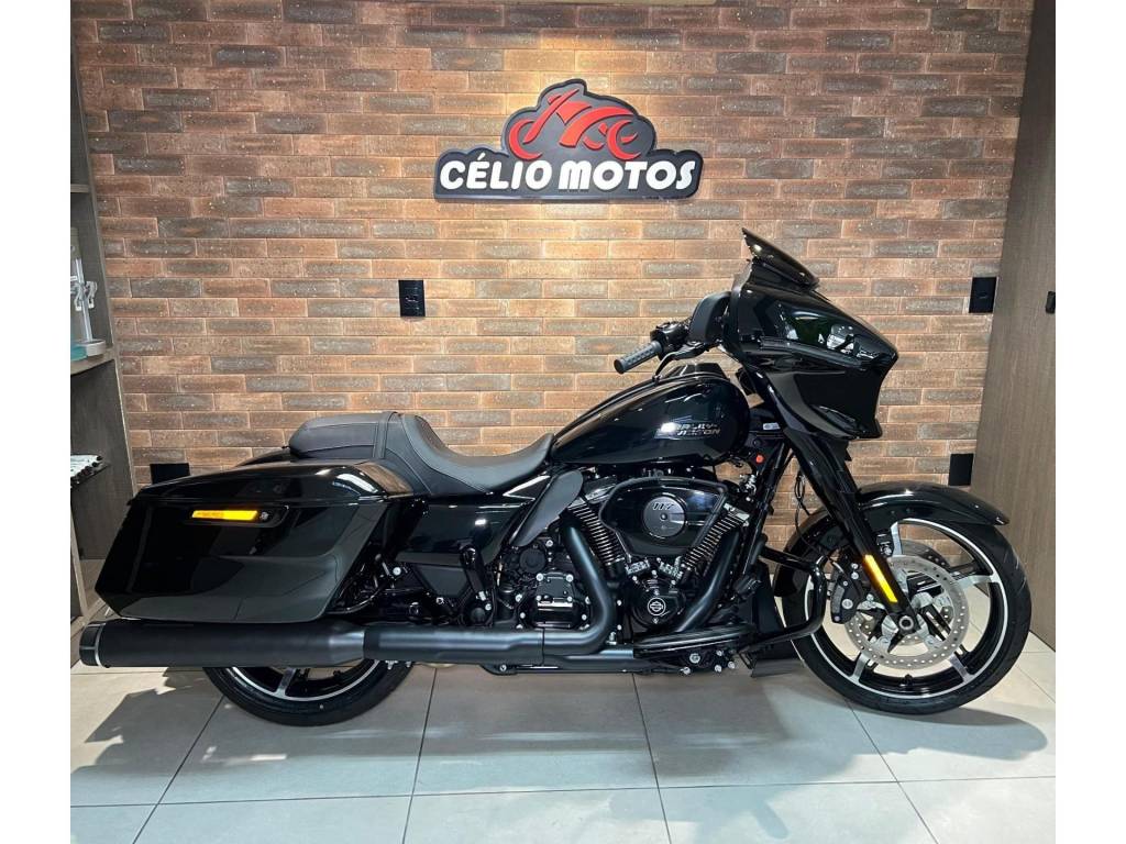 Harley-Davidson Street Glide FLHX    2024
