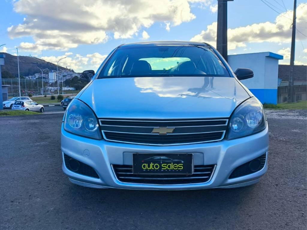 Chevrolet Vectra 2.0 sfi gt hatch 8v flex 4p manual    2009