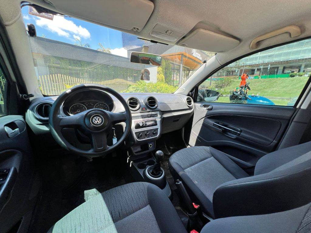 Volkswagen Gol (novo) 1.0 mi total flex 8v 4p    2014