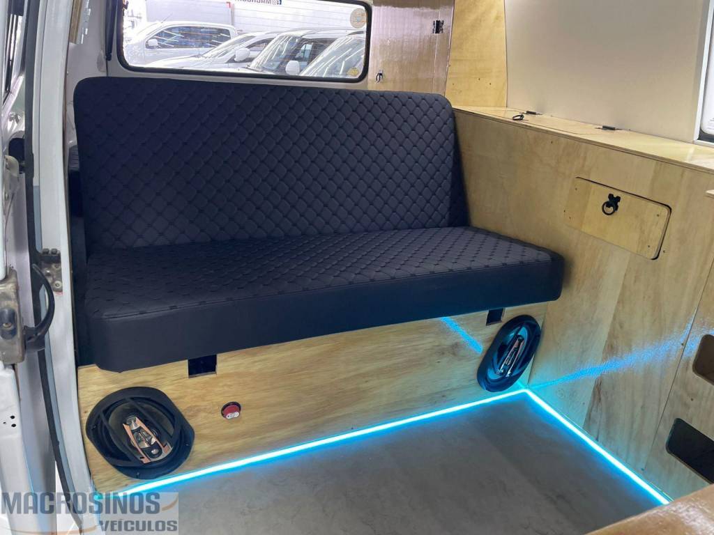 Volkswagen Kombi Motor casa - motorhome    2003