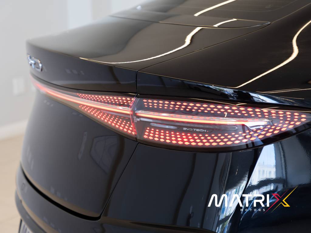 BYD Seal (eletrico)    2024