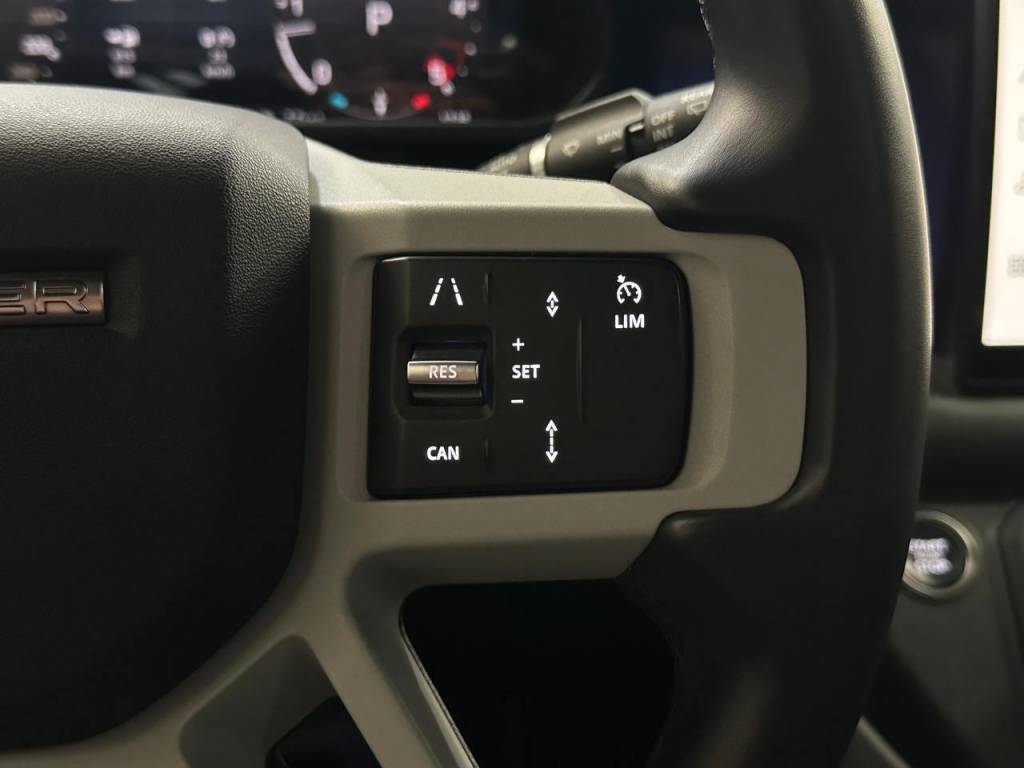 Can-Am Defender Hse x-dynamic 3.0t hibrido    2024