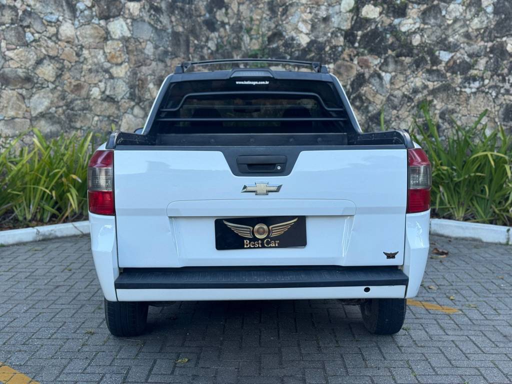 Chevrolet Montana 1.4 chevrolet    2016
