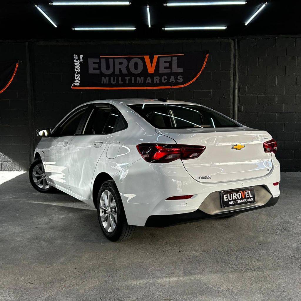 Chevrolet Onix Sedan plus lt 1.0 12v tb flex aut.    2020