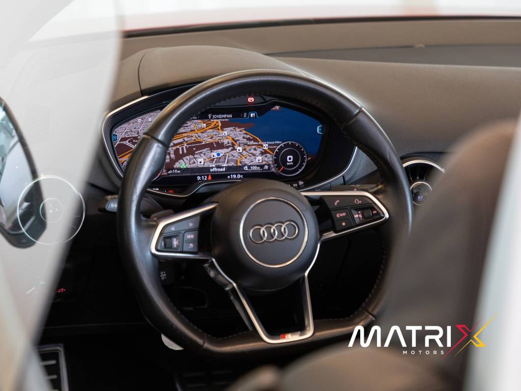 Audi TT 2.0 16v    2016