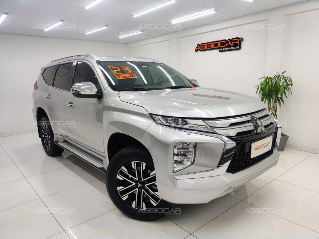 Mitsubishi Pajero     2023