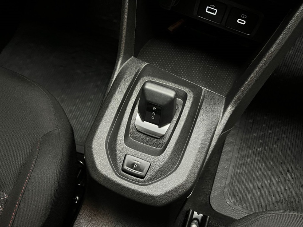 Renault Kardian 1.0 tce flex evolution edc    2025