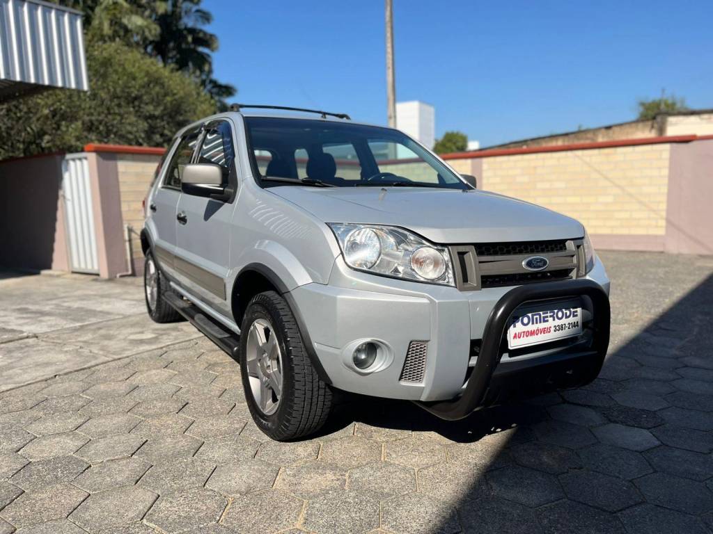 Ford EcoSport 1.6 XLT    2009
