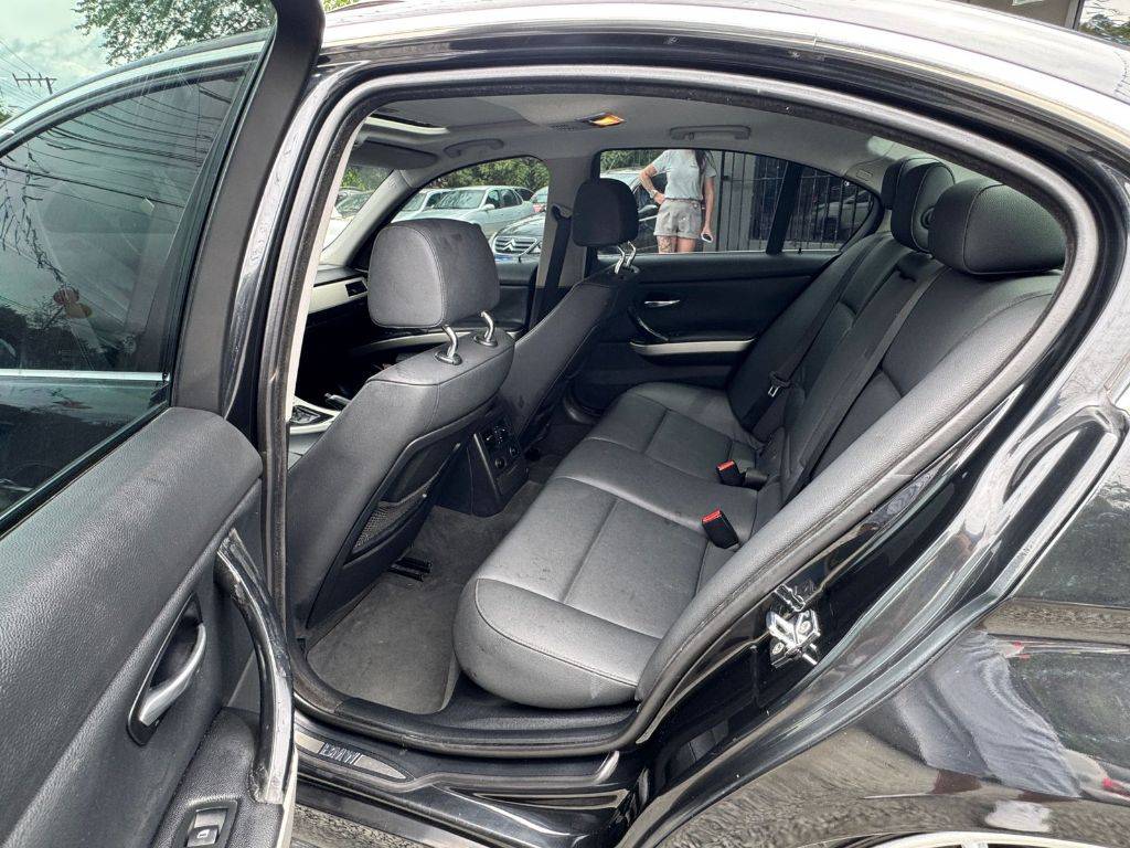 BMW 320i 320i    2009