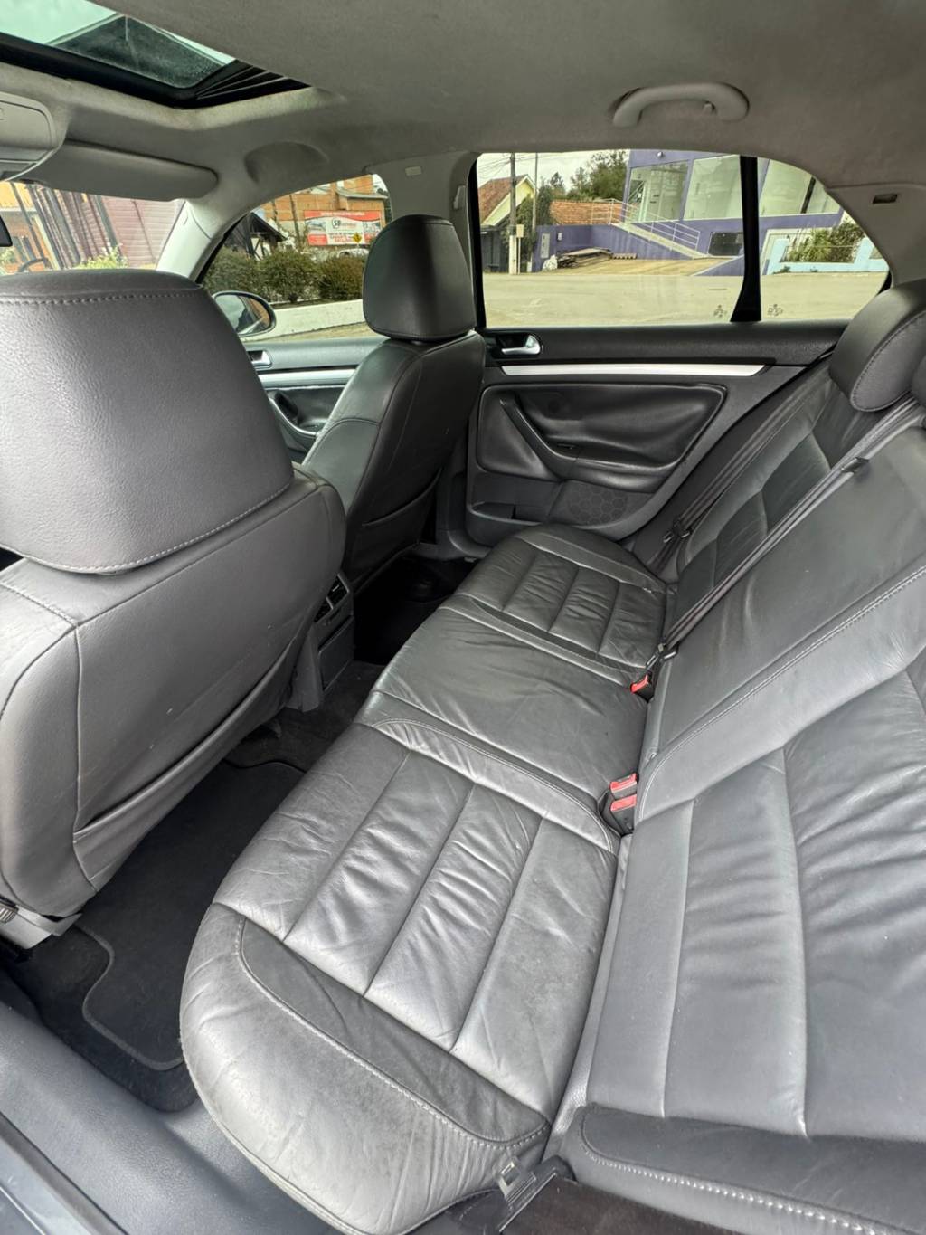 Volkswagen Jetta 2.5    2007
